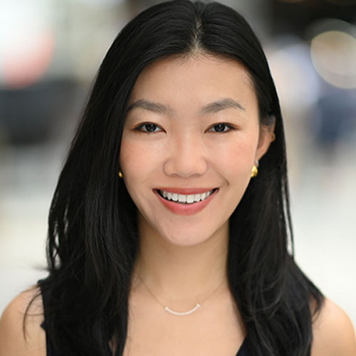 Headshot of Angela Yun.